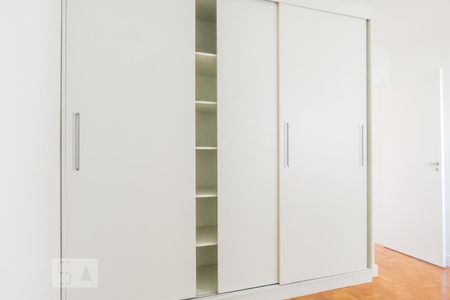 Apartamento para alugar com 3 quartos, 98m² em Moema, São Paulo