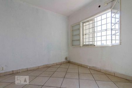 Casa para alugar com 250m², 4 quartos e 2 vagasQuarto 4