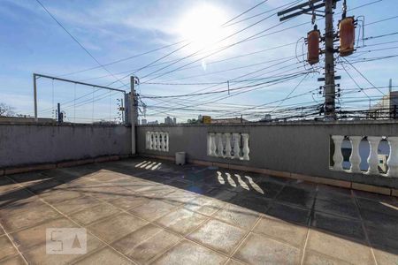 Casa para alugar com 250m², 4 quartos e 2 vagasÁrea Externa (Parte Superior)