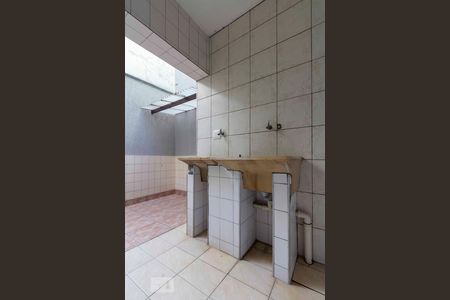 Casa para alugar com 250m², 4 quartos e 2 vagasÁrea de Serviço