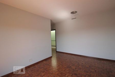 Casa à venda com 420m², 4 quartos e 6 vagasQuarto 2