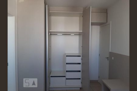 Quarto Suíte de apartamento para alugar com 2 quartos, 55m² em Setor Negrão de Lima, Goiânia
