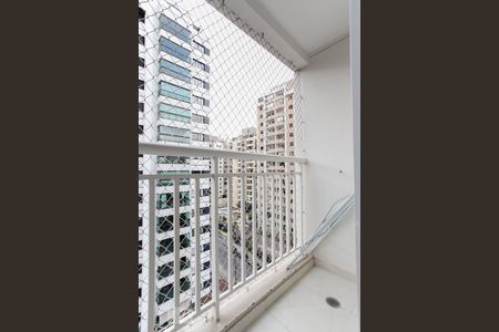 Apartamento para alugar com 74m², 2 quartos e 1 vagaVaranda da Suíte 1