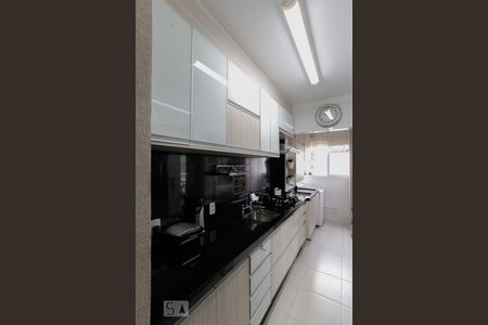 Apartamento para alugar com 74m², 2 quartos e 1 vagaCozinha