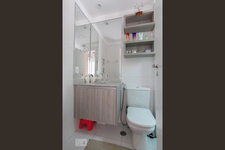 Apartamento para alugar com 74m², 2 quartos e 1 vagaBanheiro da Suíte 1