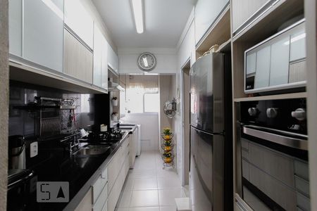 Apartamento para alugar com 74m², 2 quartos e 1 vagaCozinha