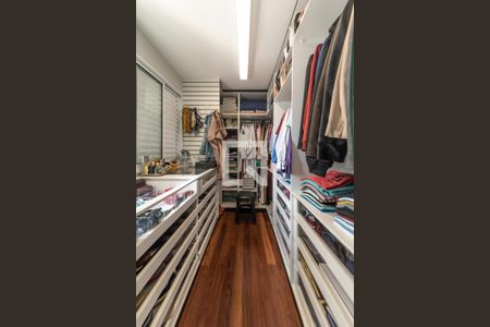 Apartamento para alugar com 90m², 2 quartos e 2 vagas Apartamento para alugar com 90m², 2 quartos e 2 vagasCloset da Suíte