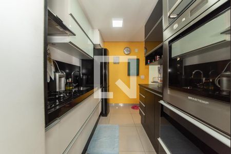 Apartamento para alugar com 90m², 2 quartos e 2 vagas Apartamento para alugar com 90m², 2 quartos e 2 vagasCozinha