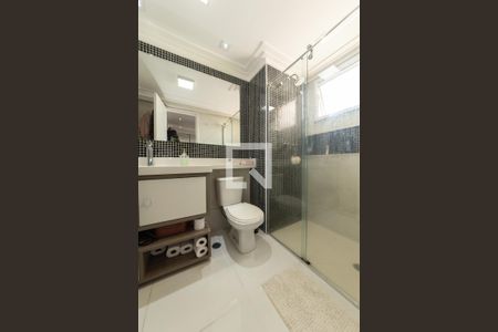 Apartamento para alugar com 90m², 2 quartos e 2 vagas Apartamento para alugar com 90m², 2 quartos e 2 vagasBanheiro da Suíte