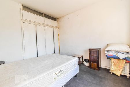 Casa à venda com 450m², 3 quartos e 2 vagasQuarto de Serviço