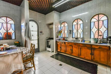 Casa à venda com 450m², 3 quartos e 2 vagasCozinha