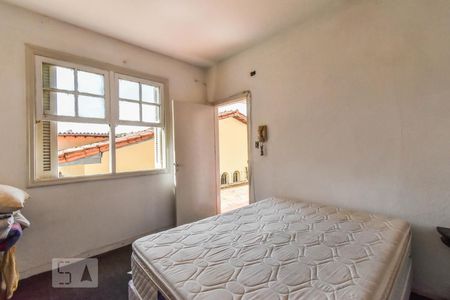 Casa à venda com 450m², 3 quartos e 2 vagasQuarto de Serviço