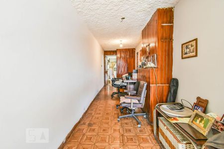 Casa à venda com 450m², 3 quartos e 2 vagasEscritório