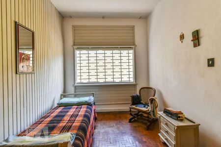 Casa à venda com 450m², 3 quartos e 2 vagasQuarto 2