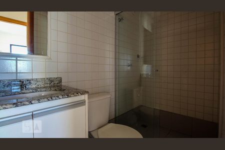 Banheiro Social de apartamento para alugar com 3 quartos, 83m² em Guará Ii, Brasília