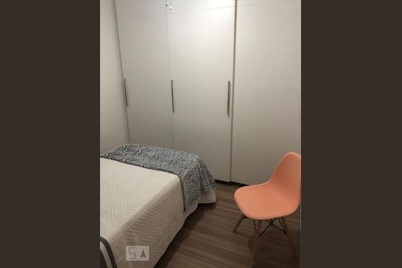 Quarto  de apartamento para alugar com 3 quartos, 80m² em Jardim Londrina, São Paulo