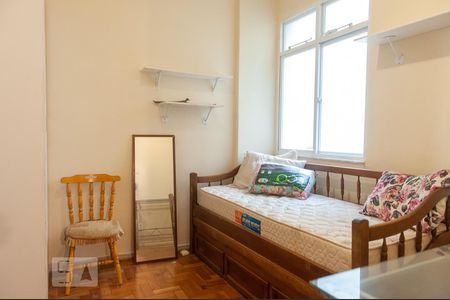 Quarto 2 de apartamento para alugar com 2 quartos, 65m² em Flamengo, Rio de Janeiro