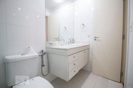 Apartamento à venda com 223m², 4 quartos e 3 vagasBanheiro Suite 4