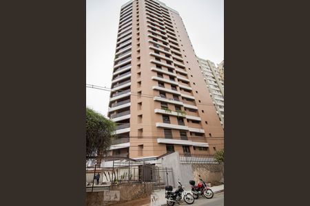 Apartamento à venda com 223m², 4 quartos e 3 vagasFachada
