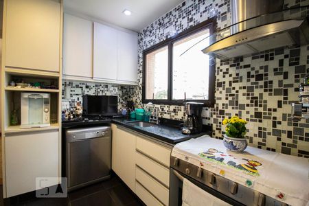 Apartamento à venda com 223m², 4 quartos e 3 vagasCozinha