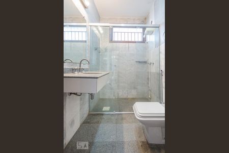 Casa à venda com 542m², 5 quartos e 2 vagasBanheiro Social
