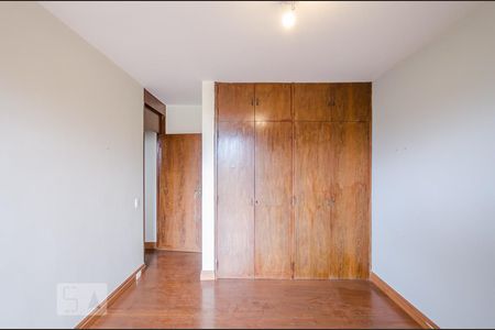 Casa à venda com 542m², 5 quartos e 2 vagasSemi - Suíte 1