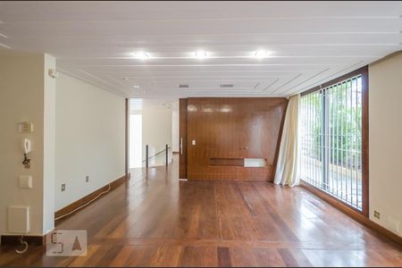 Sala 2 de casa à venda com 5 quartos, 542m² em Belvedere, Belo Horizonte