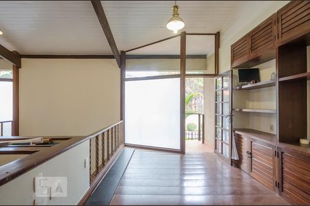 Casa à venda com 542m², 5 quartos e 2 vagasSala piso 2