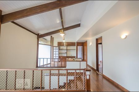 Casa à venda com 542m², 5 quartos e 2 vagasSala piso 2