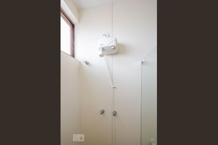 Casa à venda com 542m², 5 quartos e 2 vagasBanheiro Semi - Suítes