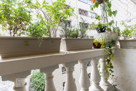 Varanda de apartamento à venda com 2 quartos, 62m² em Vila Olímpia, São Paulo