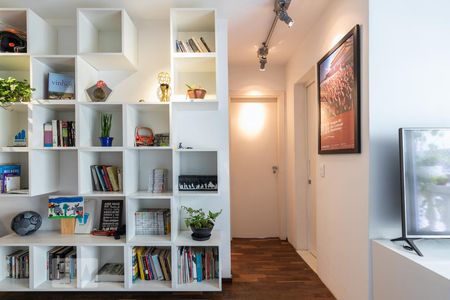 Sala de apartamento à venda com 2 quartos, 62m² em Vila Olímpia, São Paulo