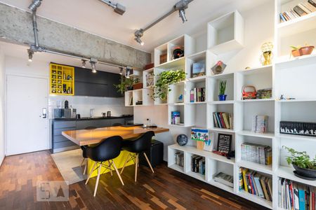 Sala de apartamento à venda com 2 quartos, 62m² em Vila Olímpia, São Paulo