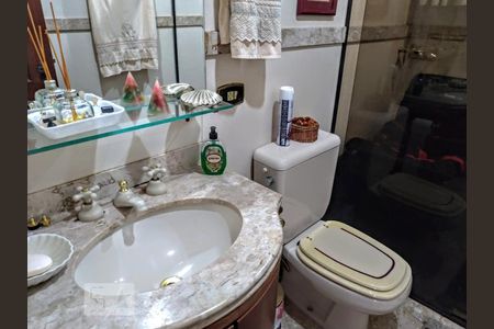 Banheiro de apartamento à venda com 4 quartos, 198m² em Água Fria, São Paulo