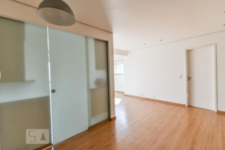 Apartamento para alugar com 60m², 2 quartos e 1 vaga Apartamento para alugar com 60m², 2 quartos e 1 vagaSala