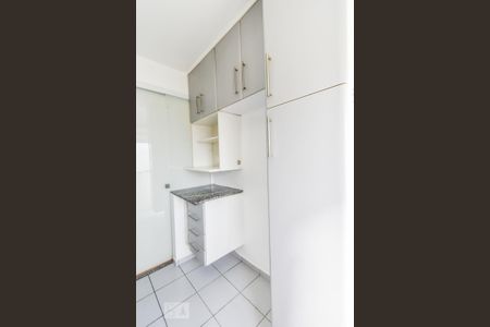 Apartamento para alugar com 60m², 2 quartos e 1 vaga Apartamento para alugar com 60m², 2 quartos e 1 vagaCozinha