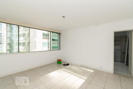 SALA de apartamento para alugar com 2 quartos, 60m² em Icaraí, Niterói