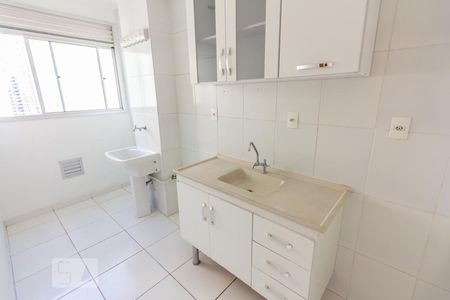 Cozinha de apartamento para alugar com 2 quartos, 43m² em Água Branca, São Paulo