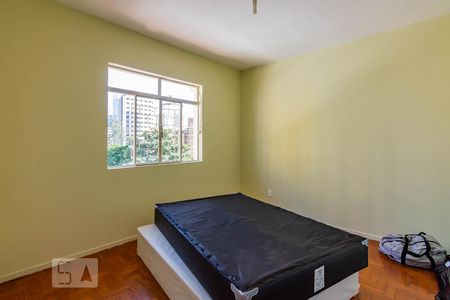 Quarto 1 de apartamento para alugar com 2 quartos, 85m² em Carmo, Belo Horizonte