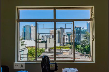 Vista Sala  de apartamento para alugar com 2 quartos, 85m² em Carmo, Belo Horizonte