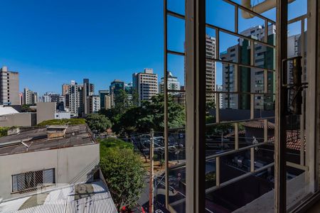 Vista Quarto 1 de apartamento para alugar com 2 quartos, 85m² em Carmo, Belo Horizonte