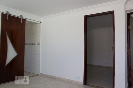 Sala de casa de condomínio para alugar com 1 quarto, 52m² em Vila São Francisco (zona Leste), São Paulo