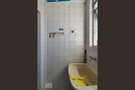 Apartamento para alugar com 60m², 2 quartos e 1 vaga Apartamento para alugar com 60m², 2 quartos e 1 vagaÁrea de serviço