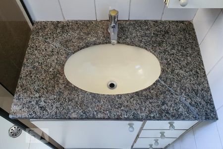 Apartamento para alugar com 60m², 2 quartos e 1 vaga Apartamento para alugar com 60m², 2 quartos e 1 vagaBanheiro