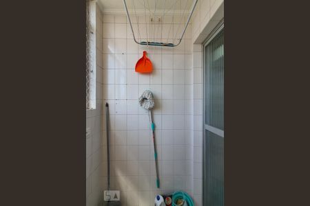Apartamento para alugar com 60m², 2 quartos e 1 vaga Apartamento para alugar com 60m², 2 quartos e 1 vagaÁrea de serviço