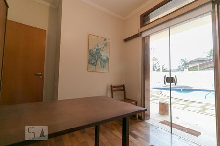 Casa de condomínio para alugar com 520m², 5 quartos e 4 vagas Casa de condomínio para alugar com 520m², 5 quartos e 4 vagasSacada da Suíte 04