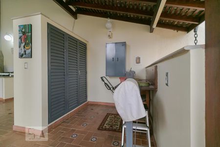 Casa de condomínio para alugar com 520m², 5 quartos e 4 vagas Casa de condomínio para alugar com 520m², 5 quartos e 4 vagasOficina