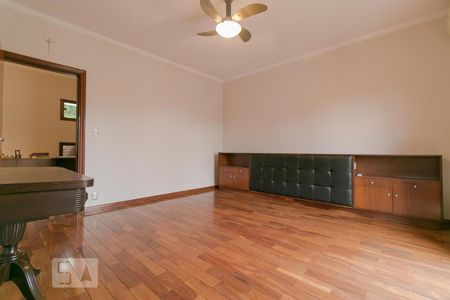 Casa de condomínio para alugar com 520m², 5 quartos e 4 vagas Casa de condomínio para alugar com 520m², 5 quartos e 4 vagasSuíte 03