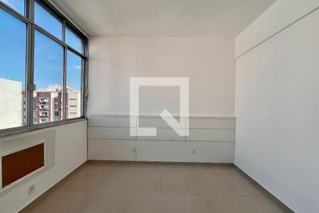 Quarto de apartamento à venda com 1 quarto, 50m² em Copacabana, Rio de Janeiro