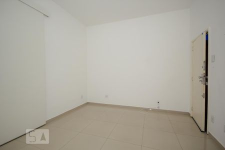 Sala de apartamento para alugar com 1 quarto, 50m² em Copacabana, Rio de Janeiro